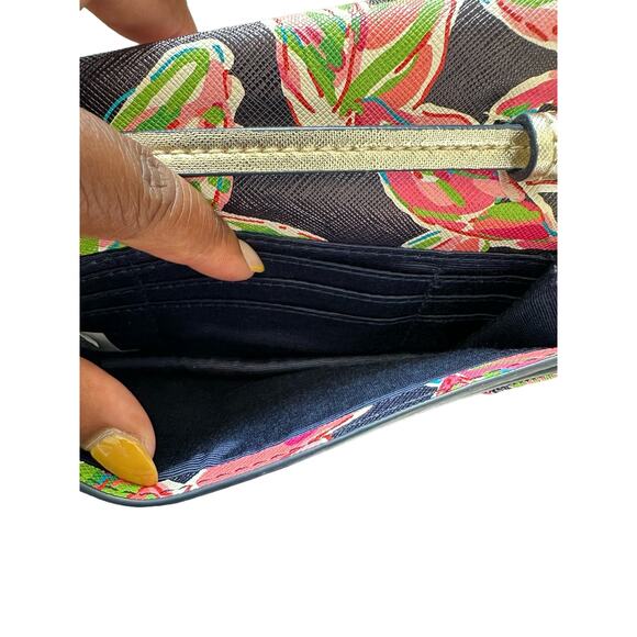 Lilly Pulitzer It’s A Date Crossbody Cardholder Crossbody Clutch Purse - Picture 7 of 9
